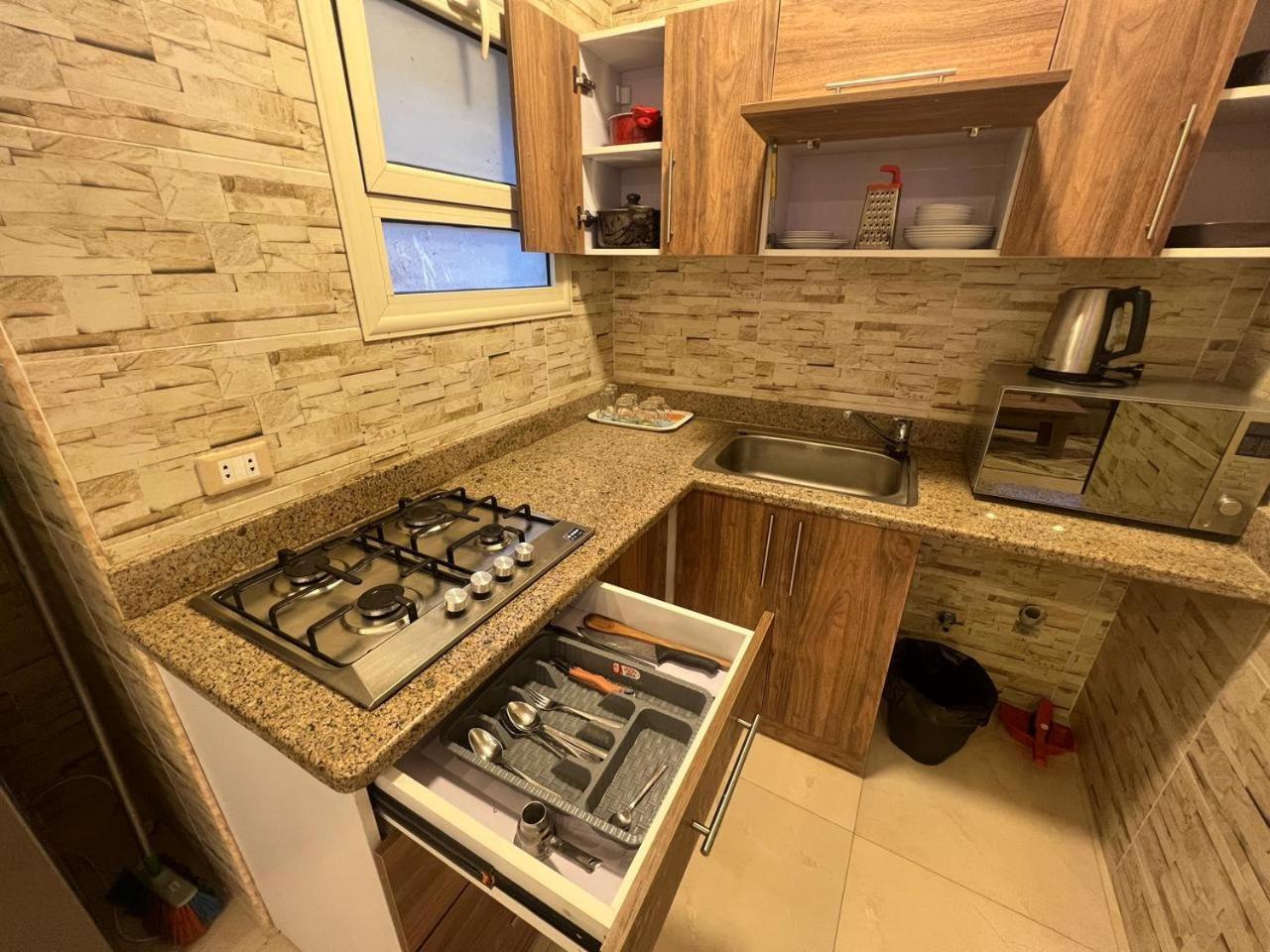 Ferienwohnung Marina Sky Hurghada Exterior foto